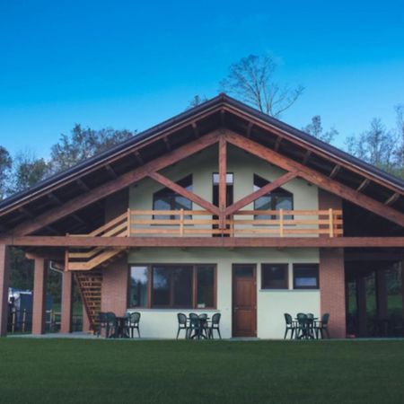 Agriturismo Altana Del Motto Rosso Gattico Ngoại thất bức ảnh