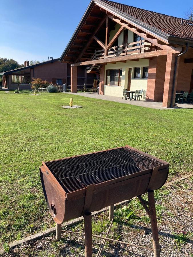 Agriturismo Altana Del Motto Rosso Gattico Ngoại thất bức ảnh